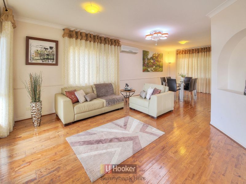 25 Vaucluse Place, Parkinson QLD 4115