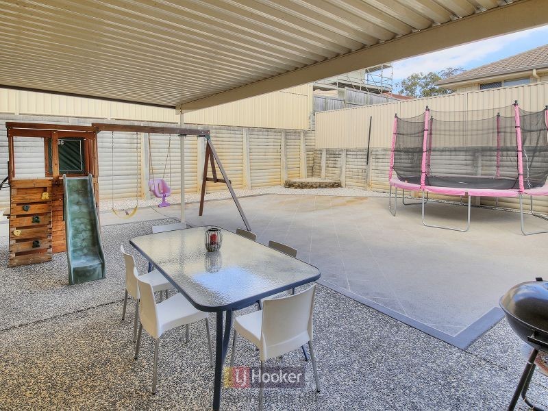 25 Vaucluse Place, Parkinson QLD 4115