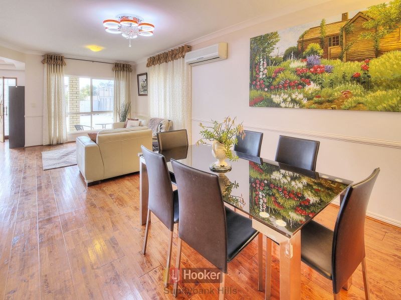 25 Vaucluse Place, Parkinson QLD 4115