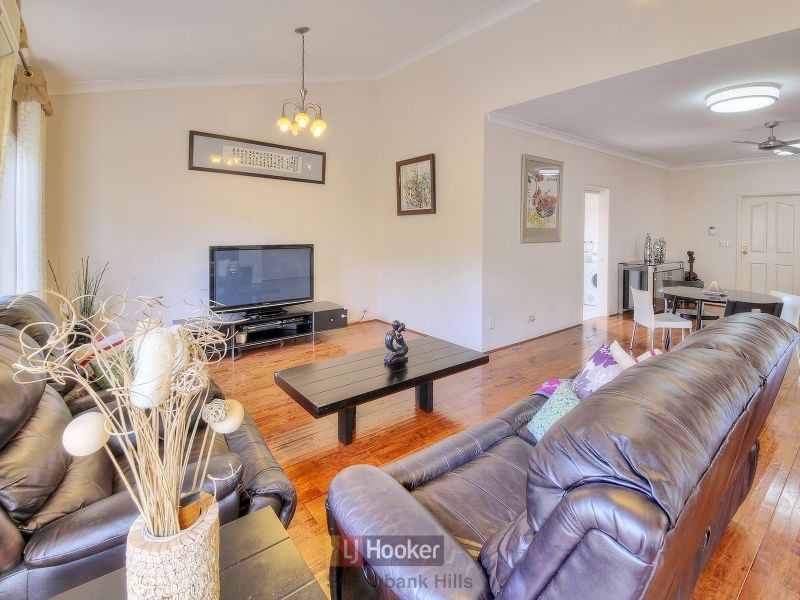 25 Vaucluse Place, Parkinson QLD 4115