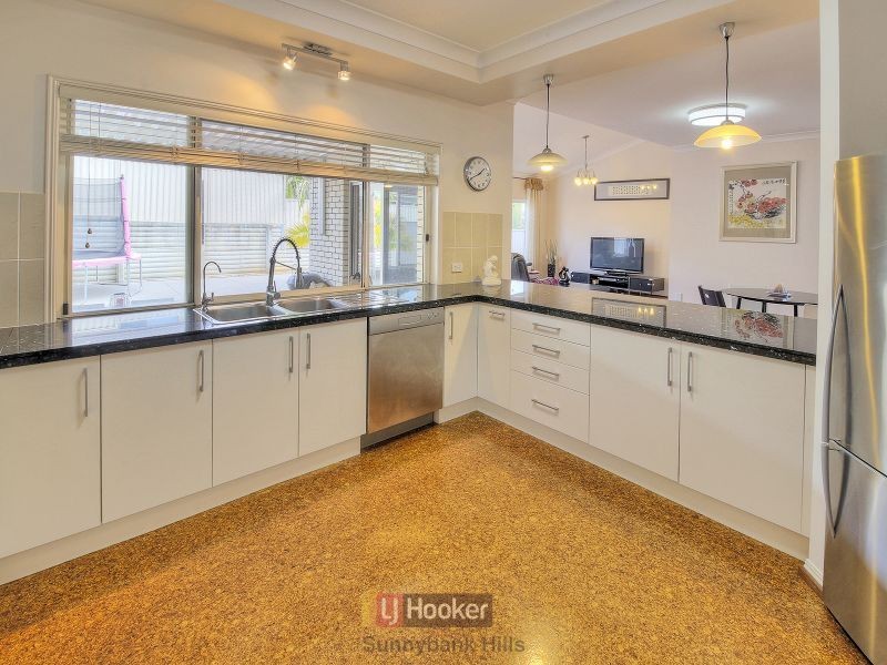 25 Vaucluse Place, Parkinson QLD 4115