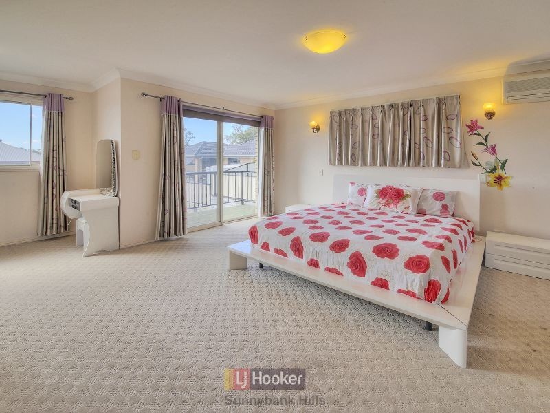 25 Vaucluse Place, Parkinson QLD 4115