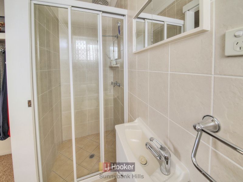 7 Blairgowrie Street, Macgregor QLD 4109