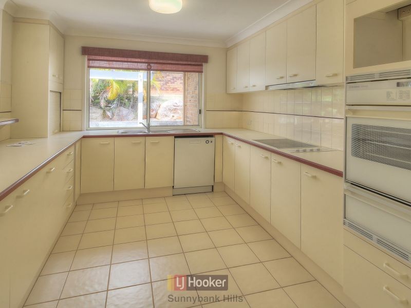 8 Doris Street, Kuraby QLD 4112