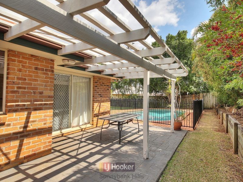 8 Doris Street, Kuraby QLD 4112