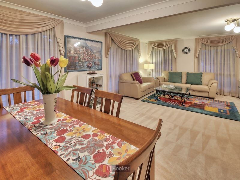 4 Hickory Place, Calamvale QLD 4116