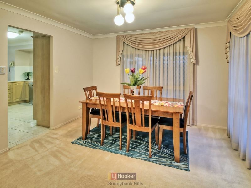 4 Hickory Place, Calamvale QLD 4116