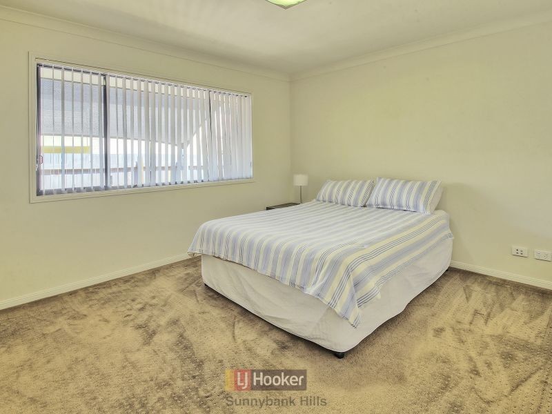 21 Girraween Crescent, Parkinson QLD 4115