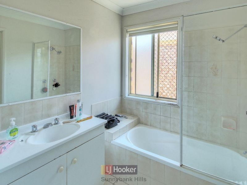 94 Ditton Road, Sunnybank Hills QLD 4109