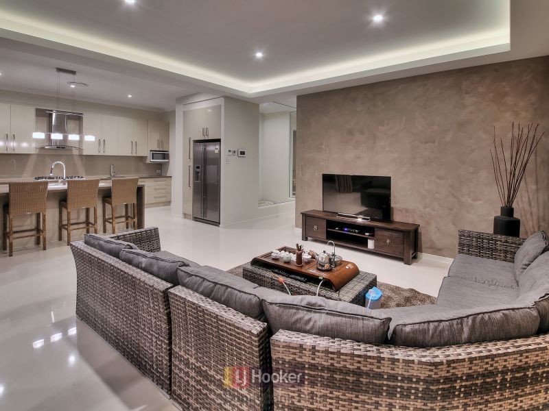 6 Peachtree Place, Stretton QLD 4116