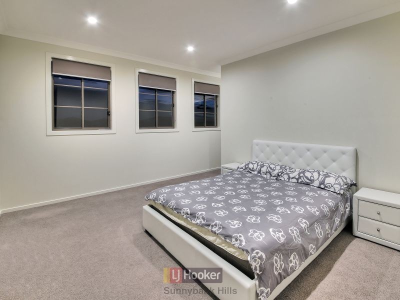 6 Peachtree Place, Stretton QLD 4116