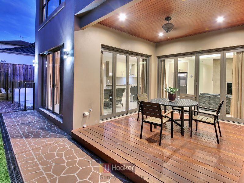 6 Peachtree Place, Stretton QLD 4116