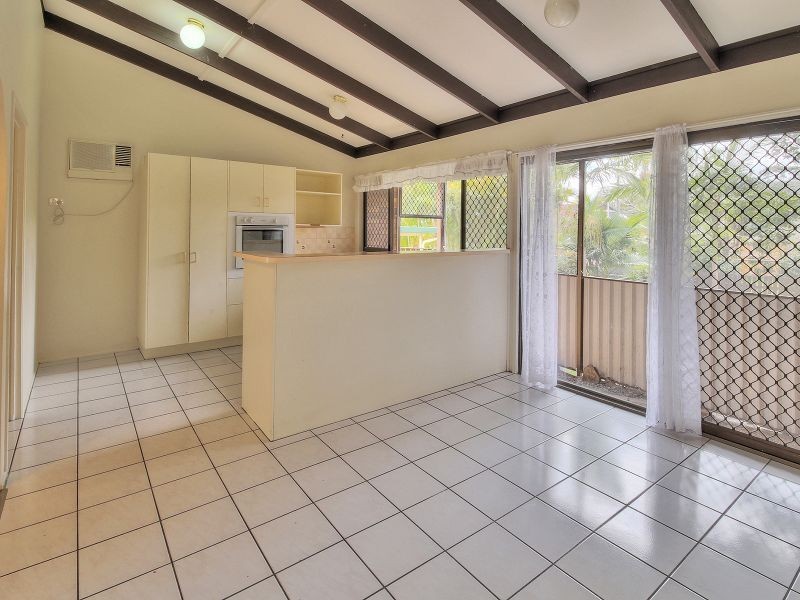 27 Ravenala Street, Sunnybank Hills QLD 4109