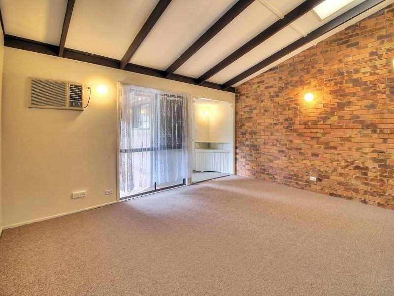 27 Ravenala Street, Sunnybank Hills QLD 4109