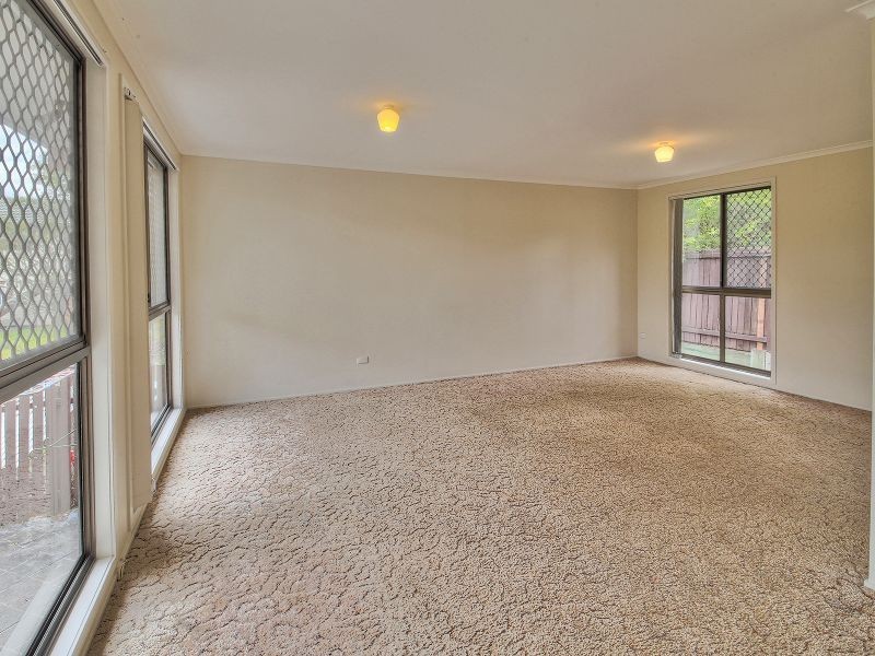 27 Ravenala Street, Sunnybank Hills QLD 4109