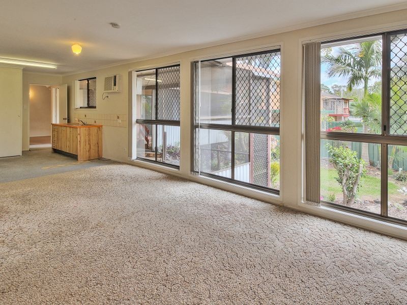27 Ravenala Street, Sunnybank Hills QLD 4109