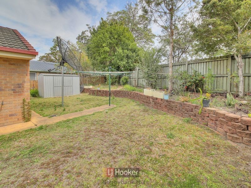 82 Candytuft Place, Calamvale QLD 4116