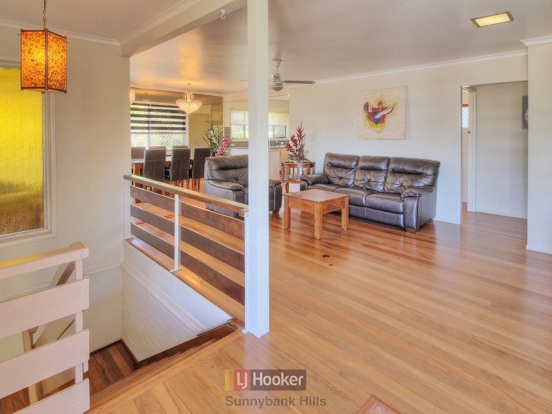 30 Algona Street, Rochedale South QLD 4123