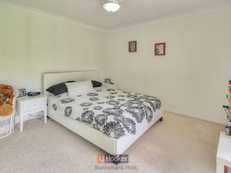 4 Prospect Street, Parkinson QLD 4115