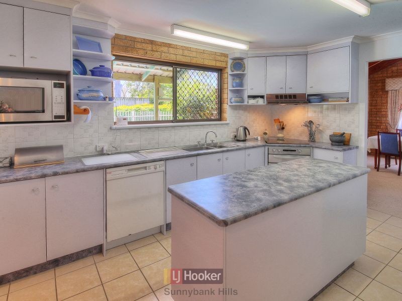 10 Celadon Street, Sunnybank Hills QLD 4109