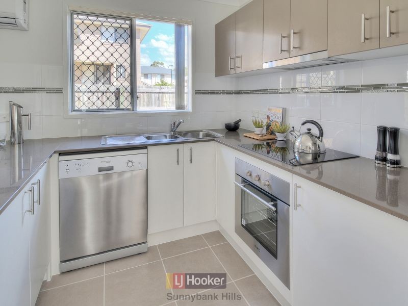 118 Rockfield Road, Doolandella QLD 4077