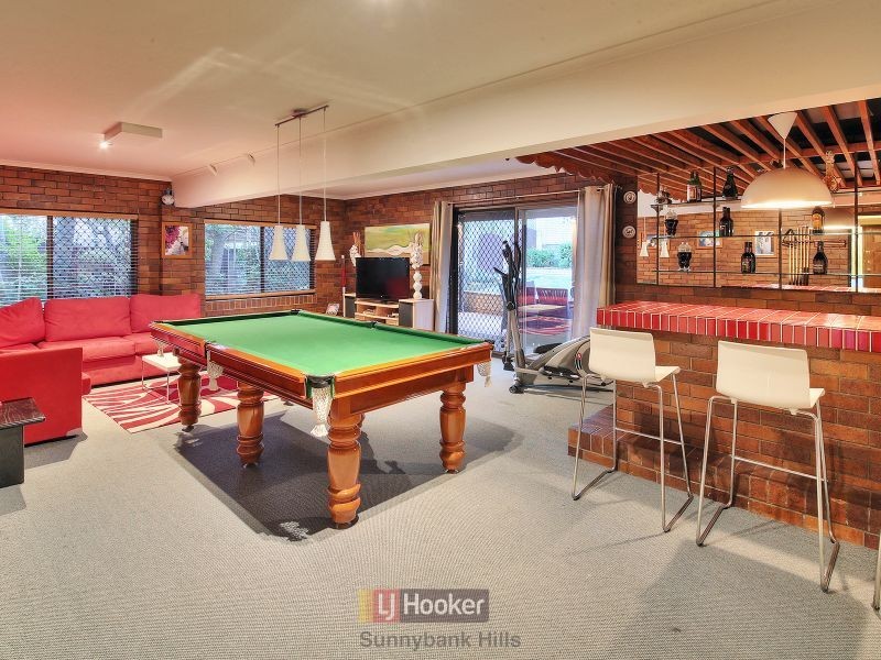 495 Warrigal Road, Eight Mile Plains QLD 4113