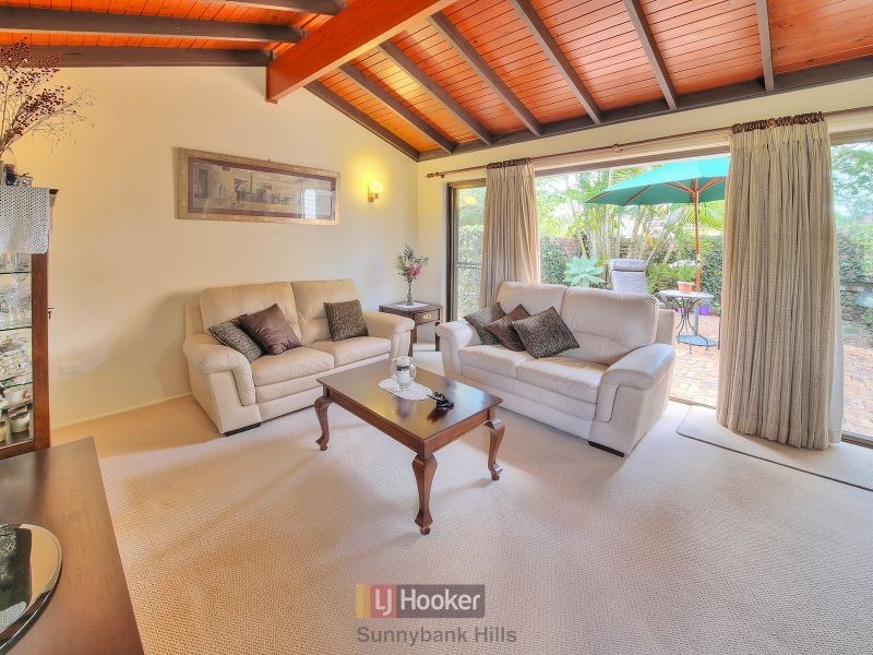 22 Firelight Street, Sunnybank Hills QLD 4109