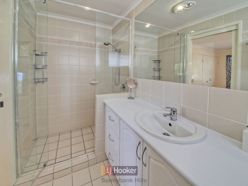 22 Firelight Street, Sunnybank Hills QLD 4109