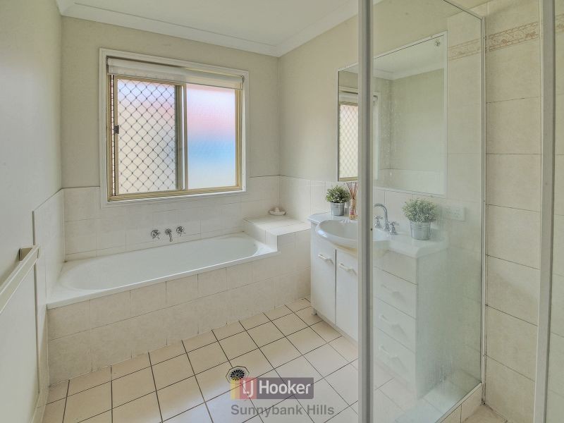 29/30 Lindeman Place, Eight Mile Plains QLD 4113