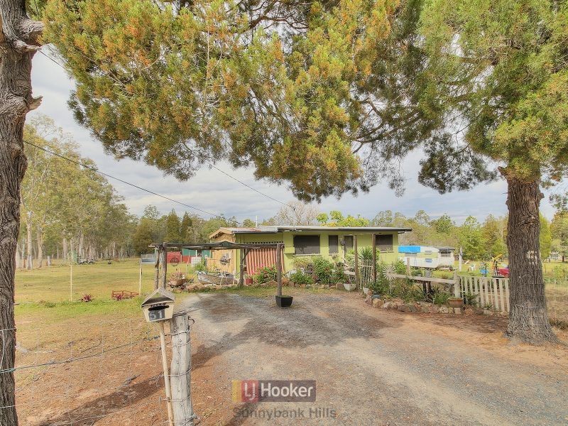 51 Hunter Road, Greenbank QLD 4124
