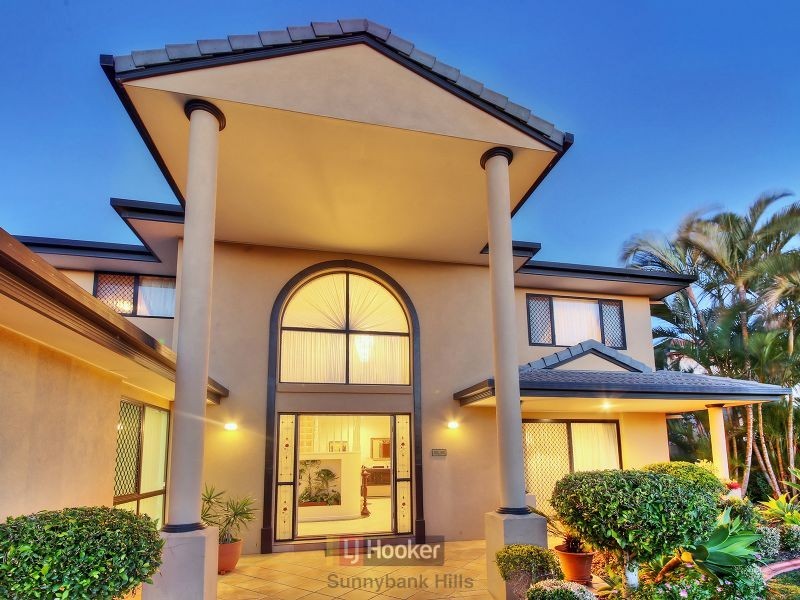 153 Lancaster Circuit, Stretton QLD 4116