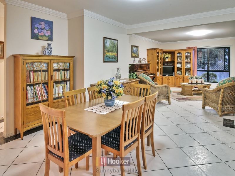 153 Lancaster Circuit, Stretton QLD 4116