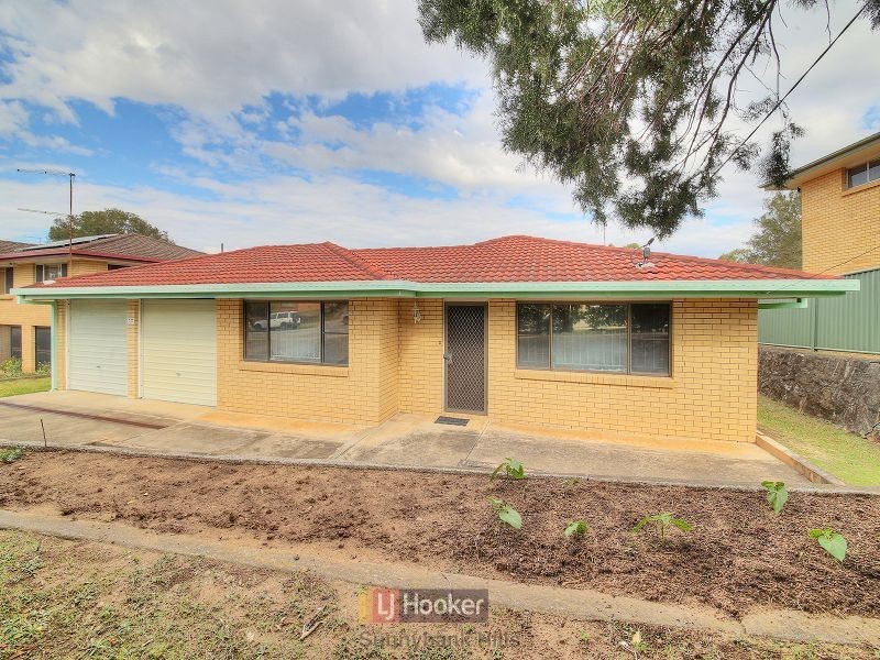 86 Granadilla Street, Macgregor QLD 4109