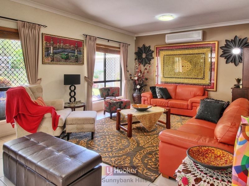 40 Bellfield Crescent, Parkinson QLD 4115