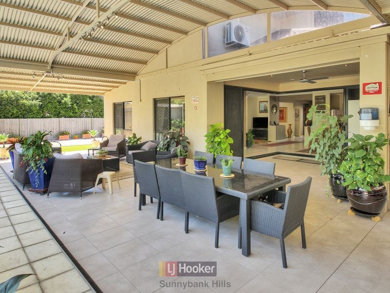 40 Bellfield Crescent, Parkinson QLD 4115