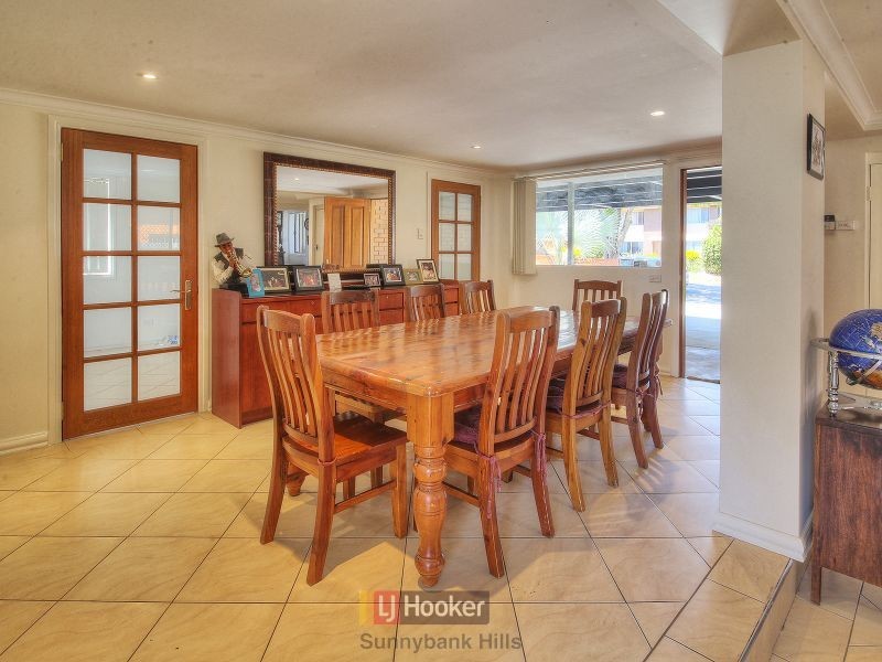 14 Lorrimore Street, Macgregor QLD 4109