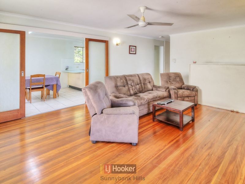 124 Bankside Street, Nathan QLD 4111