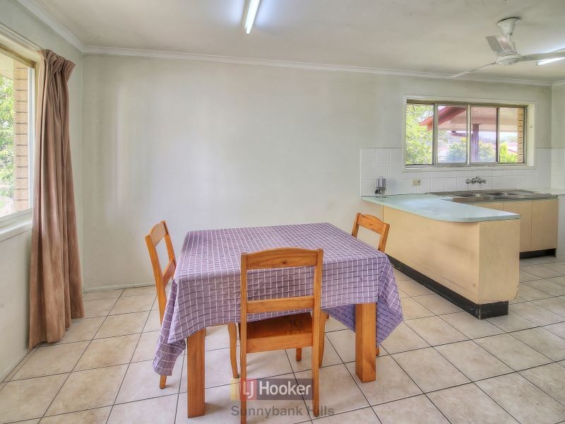 124 Bankside Street, Nathan QLD 4111