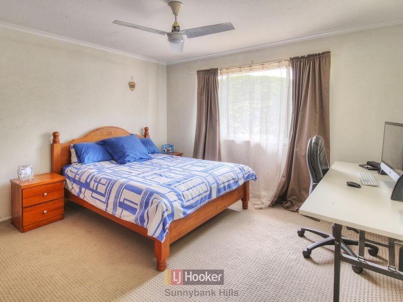 124 Bankside Street, Nathan QLD 4111