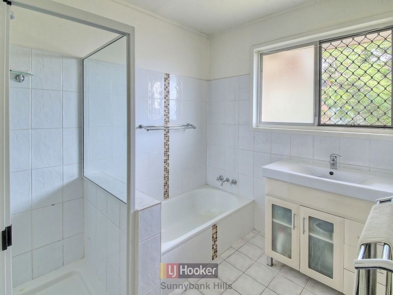 124 Bankside Street, Nathan QLD 4111