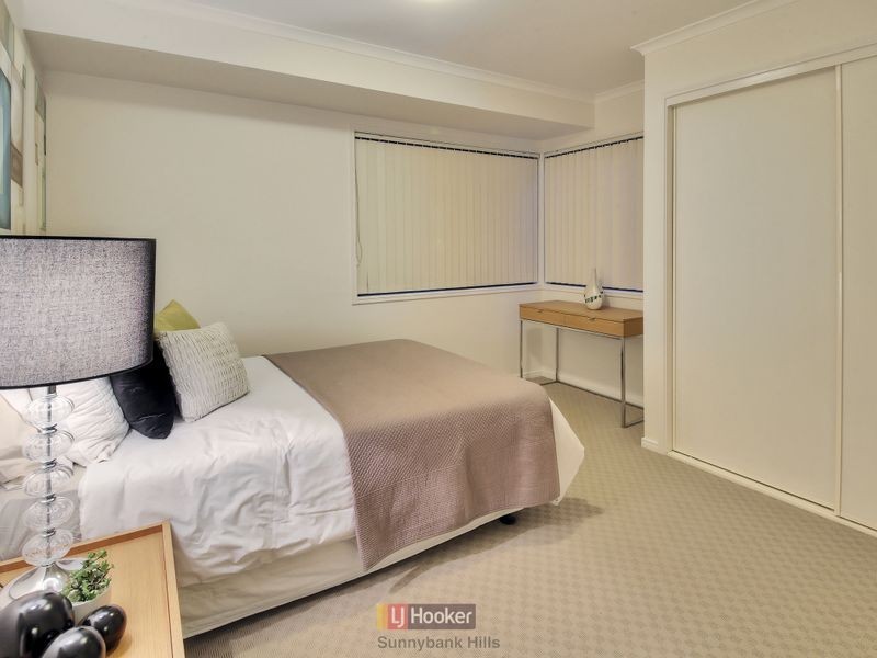 2 Lily Circuit, Kuraby QLD 4112