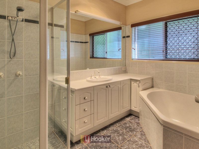 1 Cumberland Place, Parkinson QLD 4115