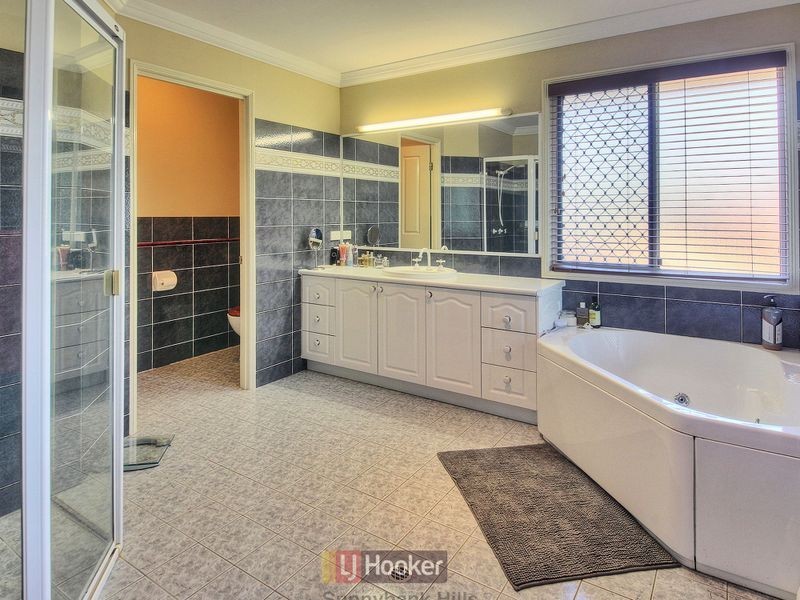 1 Cumberland Place, Parkinson QLD 4115