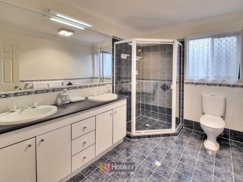 27 Lancaster Circuit, Stretton QLD 4116
