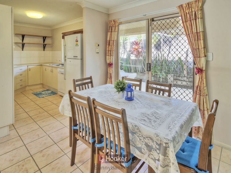 5 Waratah Court, Calamvale QLD 4116
