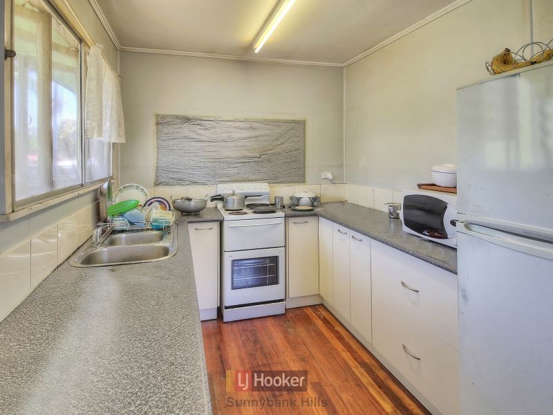 25 Baroda Street, Coopers Plains QLD 4108