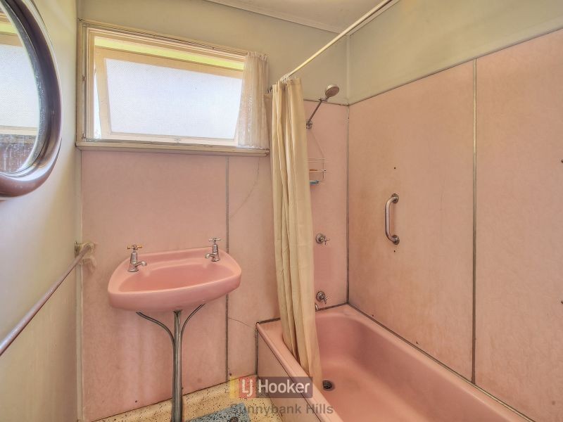 25 Baroda Street, Coopers Plains QLD 4108