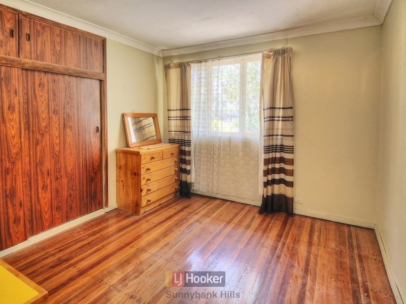11 Haig Road, Loganlea QLD 4131