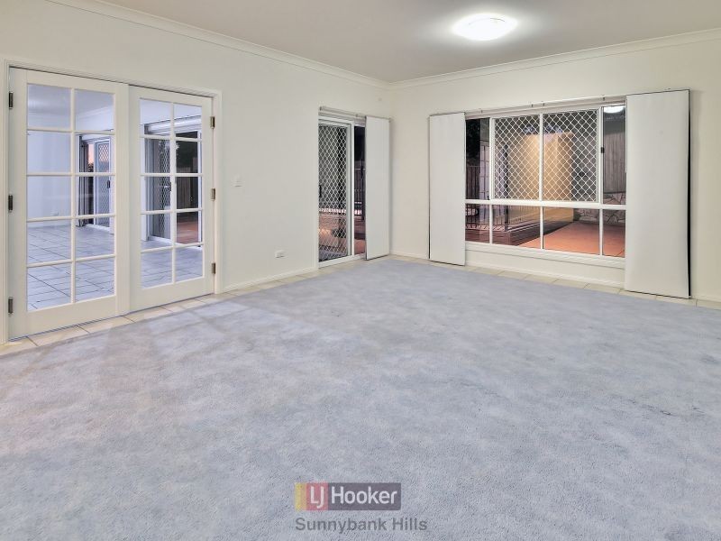 20 Tulipwood Place, Stretton QLD 4116