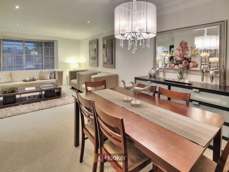 9 Hoover Court, Stretton QLD 4116